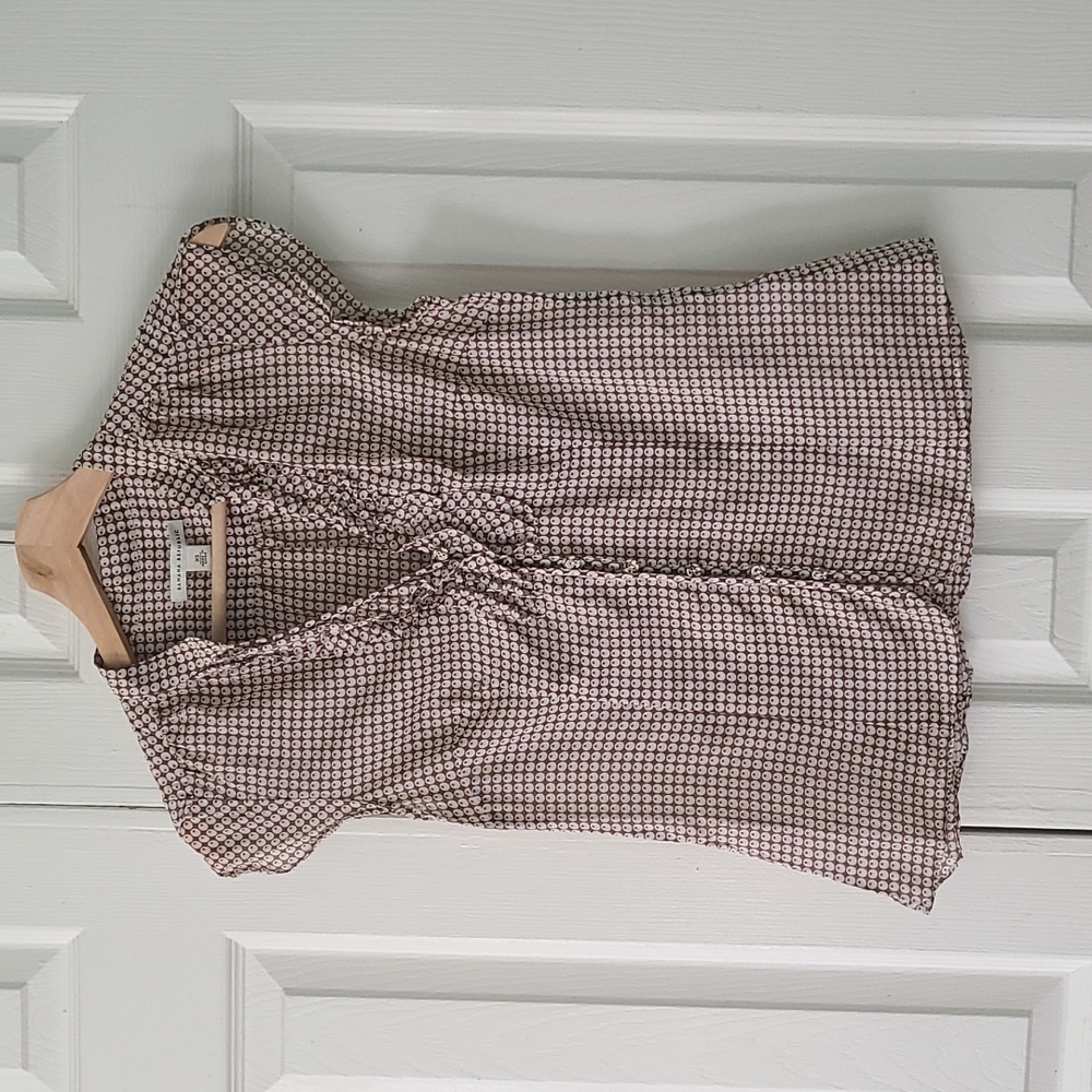 Brown and white Banana Republic blouse